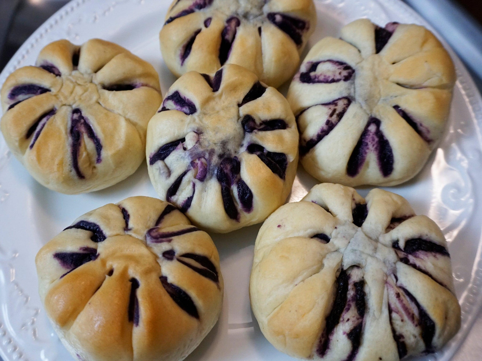 Filipino Squash (Ube) Bread | Fresh Baked with LOVE - 6 Pieces Per Order - Liz's Filipino Desserts